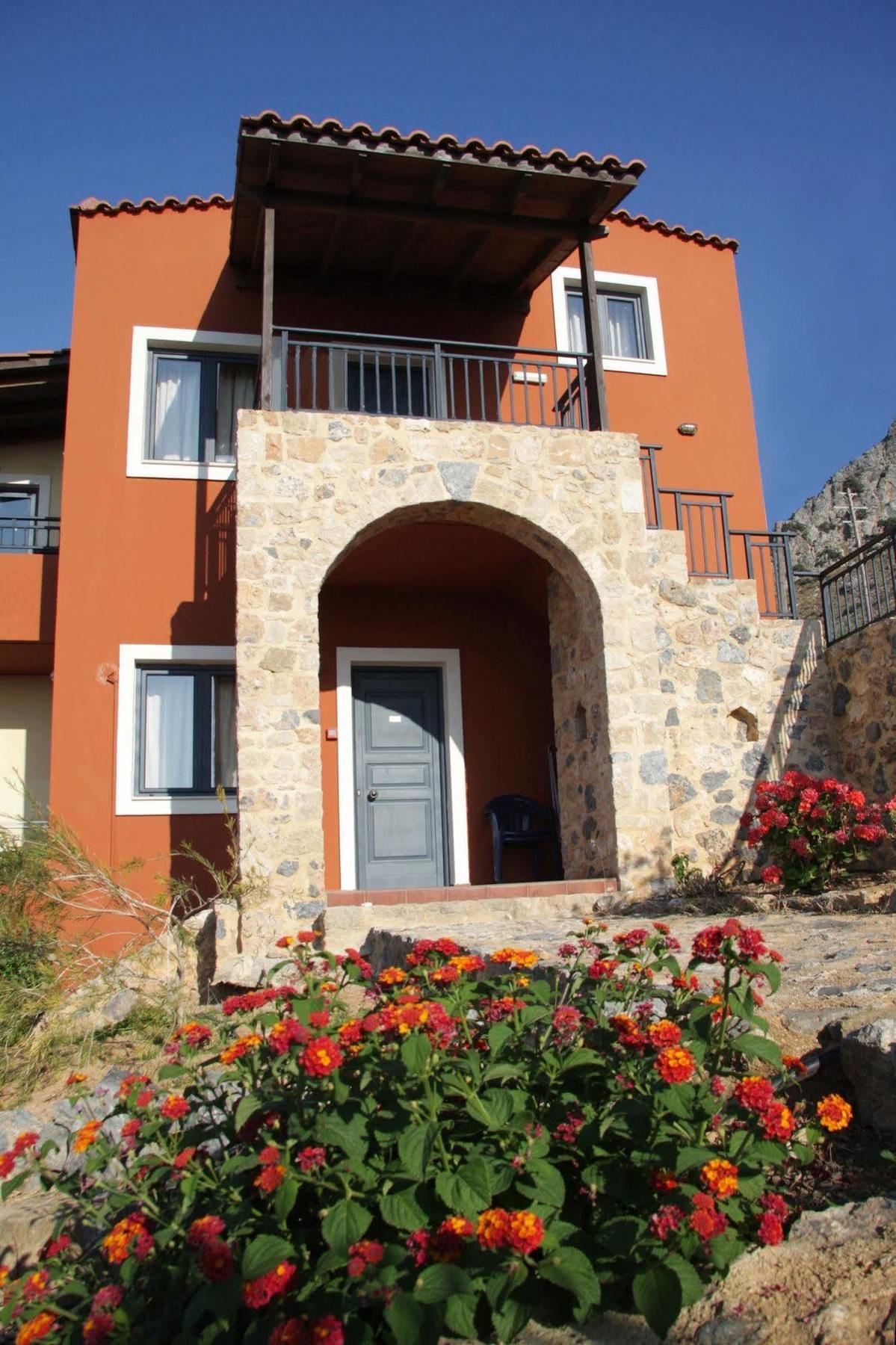 Amazones Driades Apartments Piskopianón Exterior foto